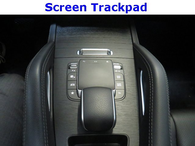 Vehicle image 28 of 40