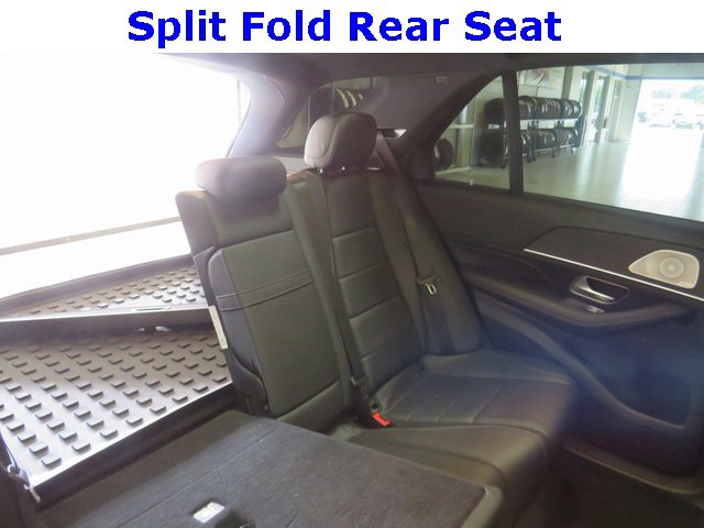 Vehicle image 17 of 40