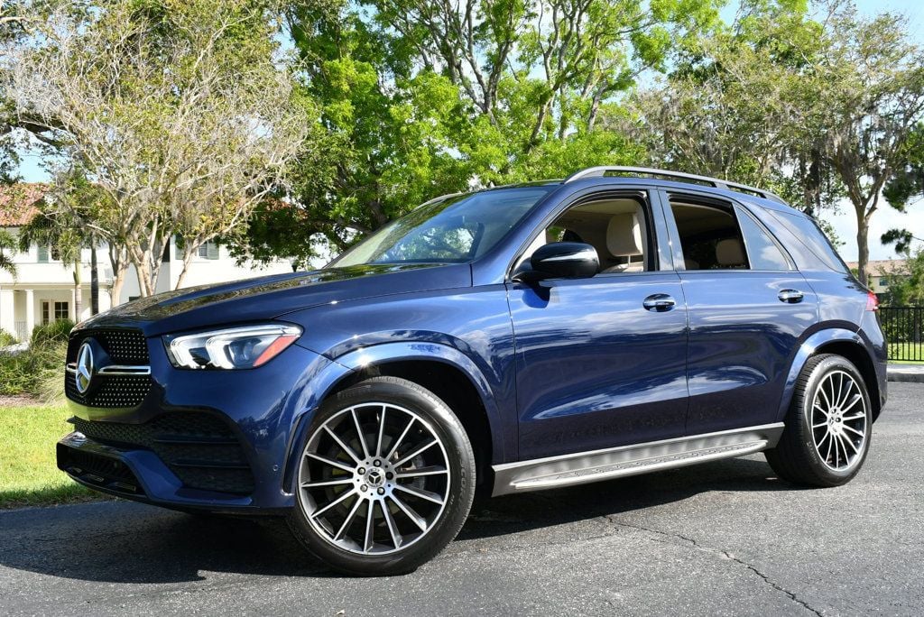Vehicle image 2 of 65