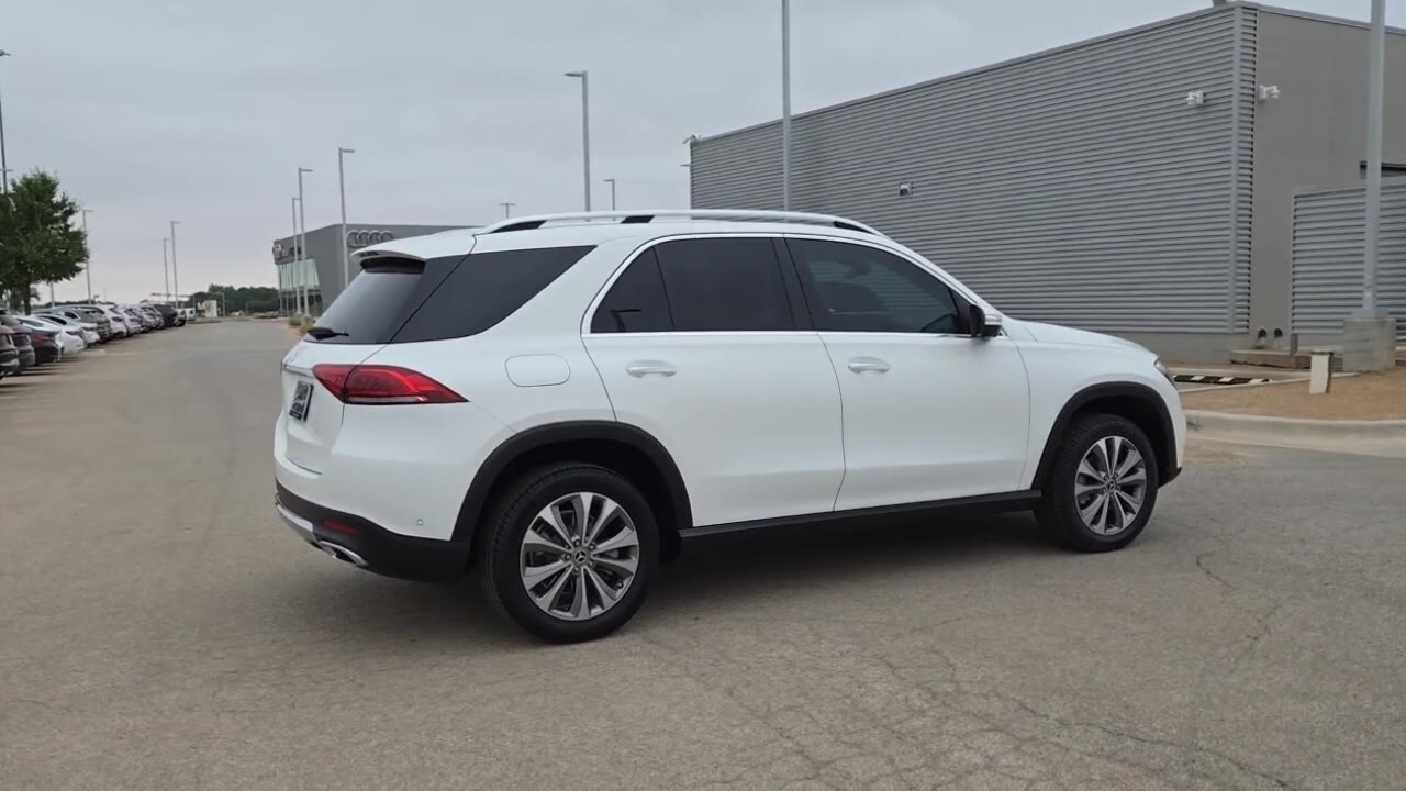 Vehicle image 7 of 22