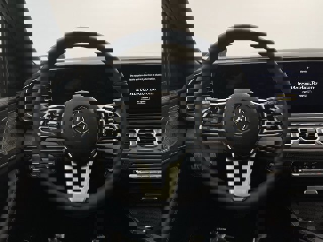 Vehicle image 16 of 36