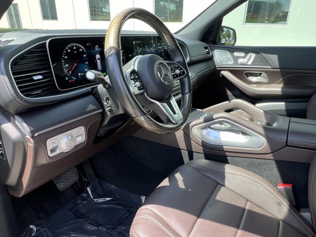 Vehicle image 18 of 37