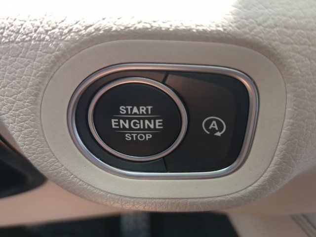 Vehicle image 32 of 33