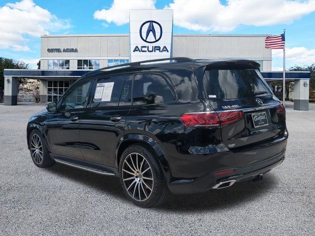 Vehicle image 8 of 33