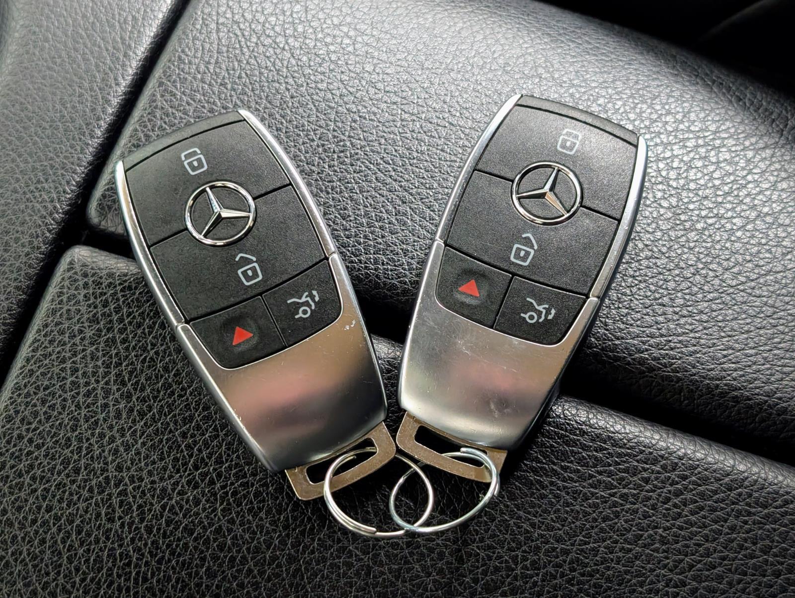 Vehicle image 44 of 44