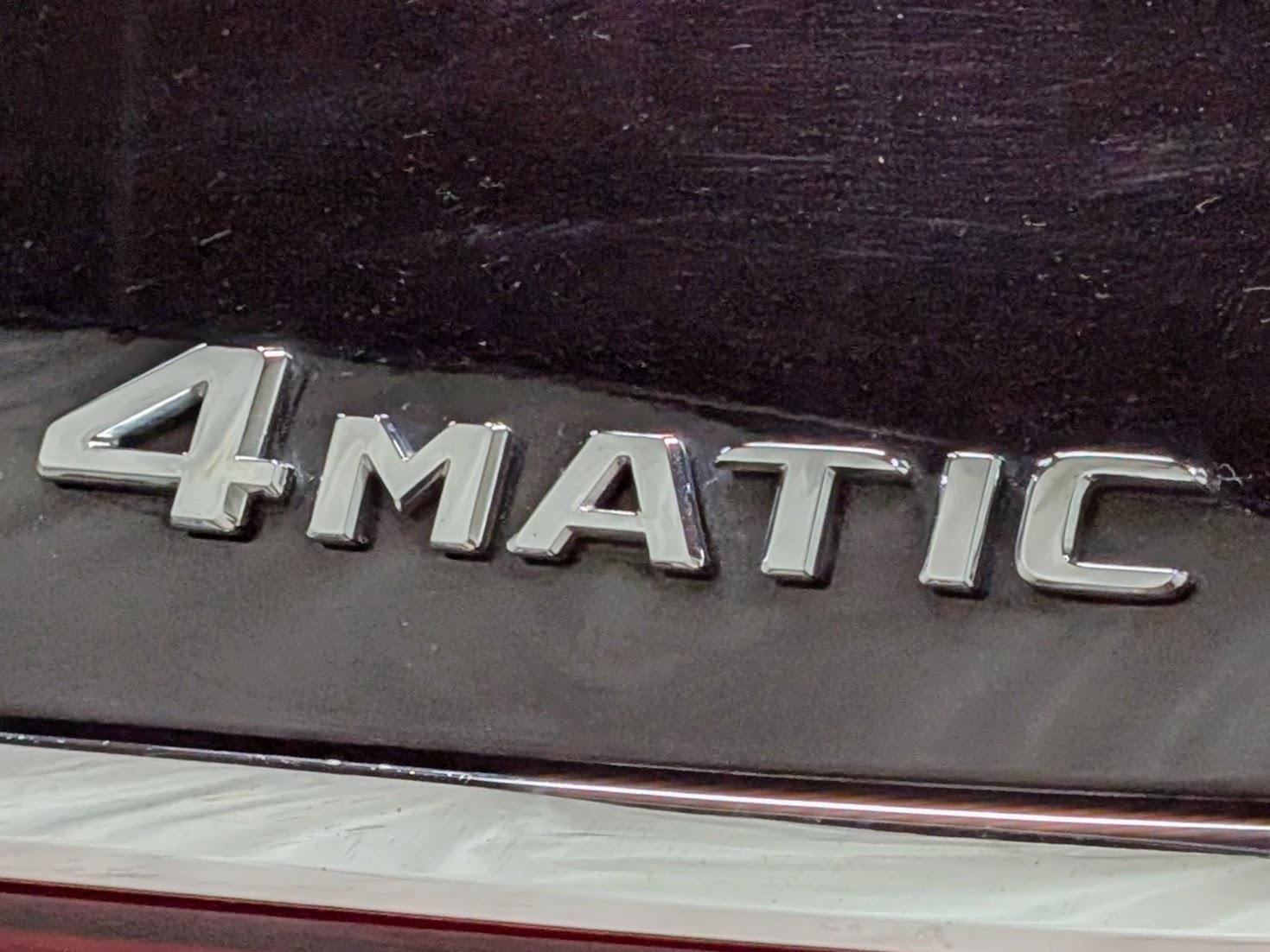 Vehicle image 11 of 44