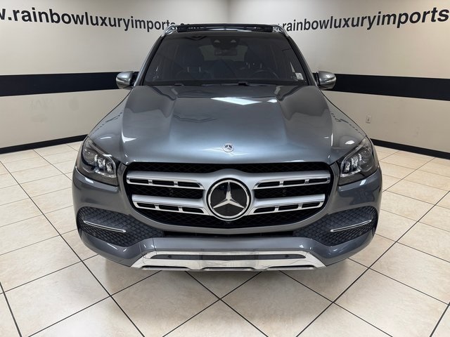 Vehicle image 2 of 32
