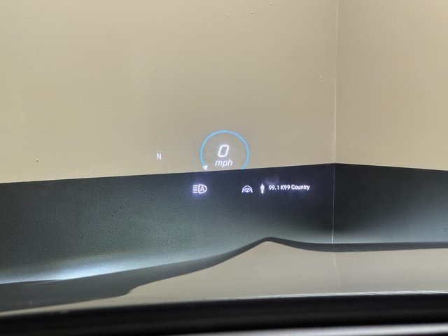 Vehicle image 17 of 32