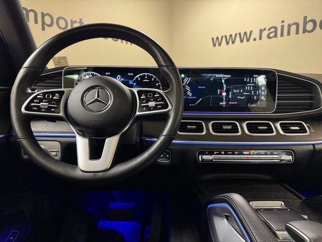 Vehicle image 13 of 32