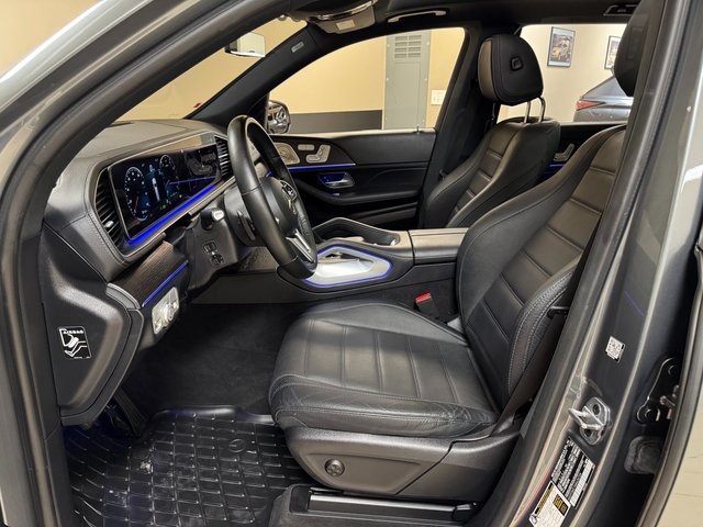 Vehicle image 12 of 32