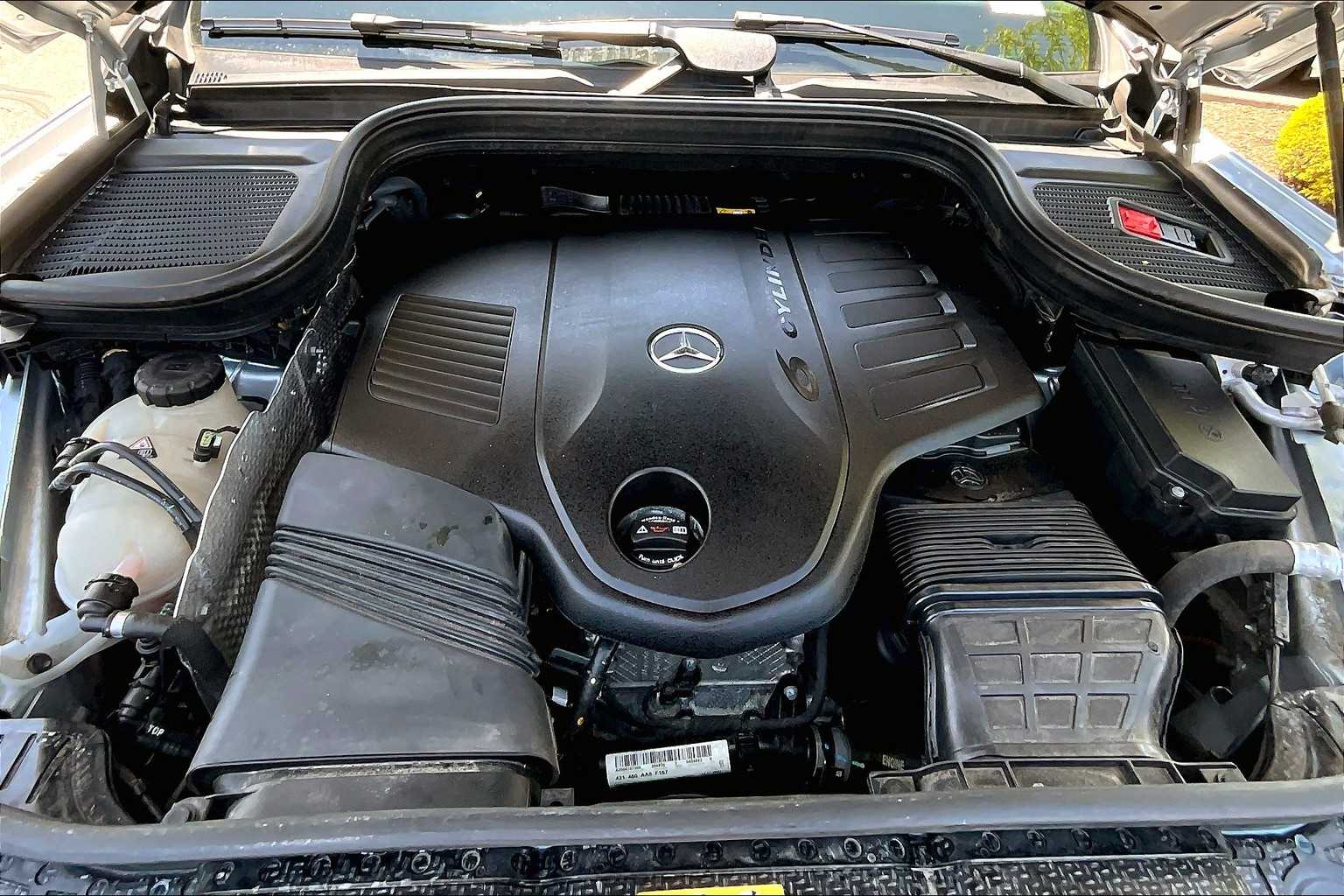 Vehicle image 30 of 36