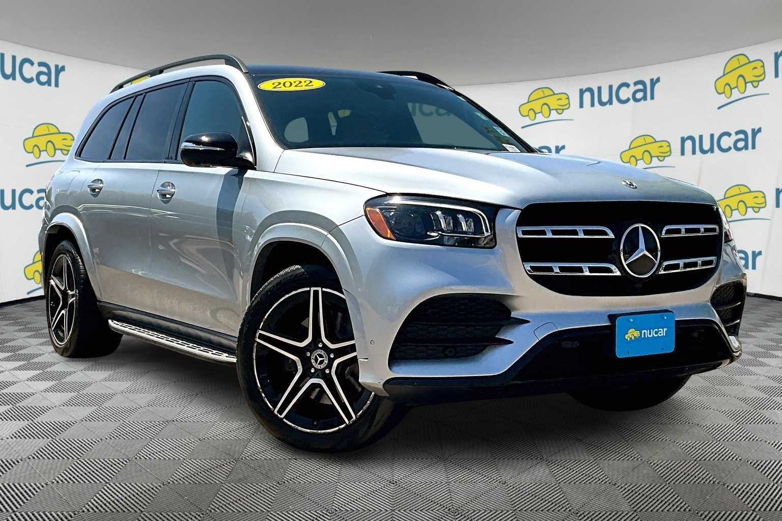 Vehicle image 3 of 36