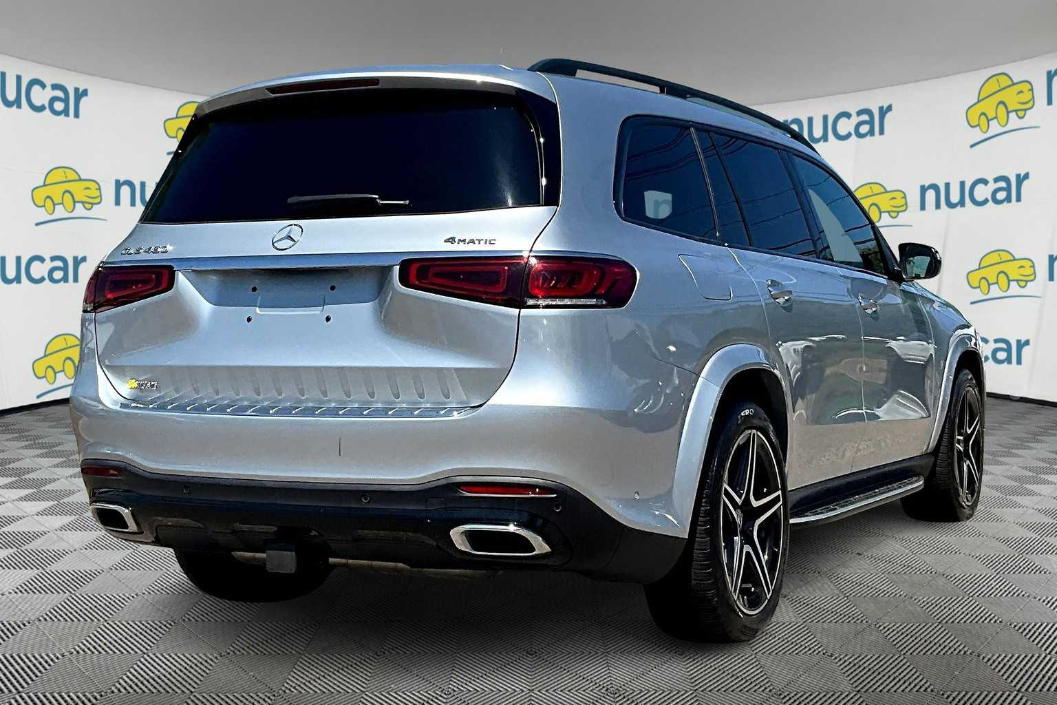 Vehicle image 5 of 36