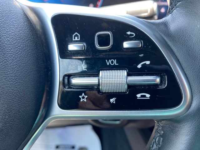 Vehicle image 54 of 62