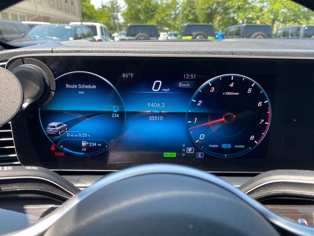 Vehicle image 57 of 62
