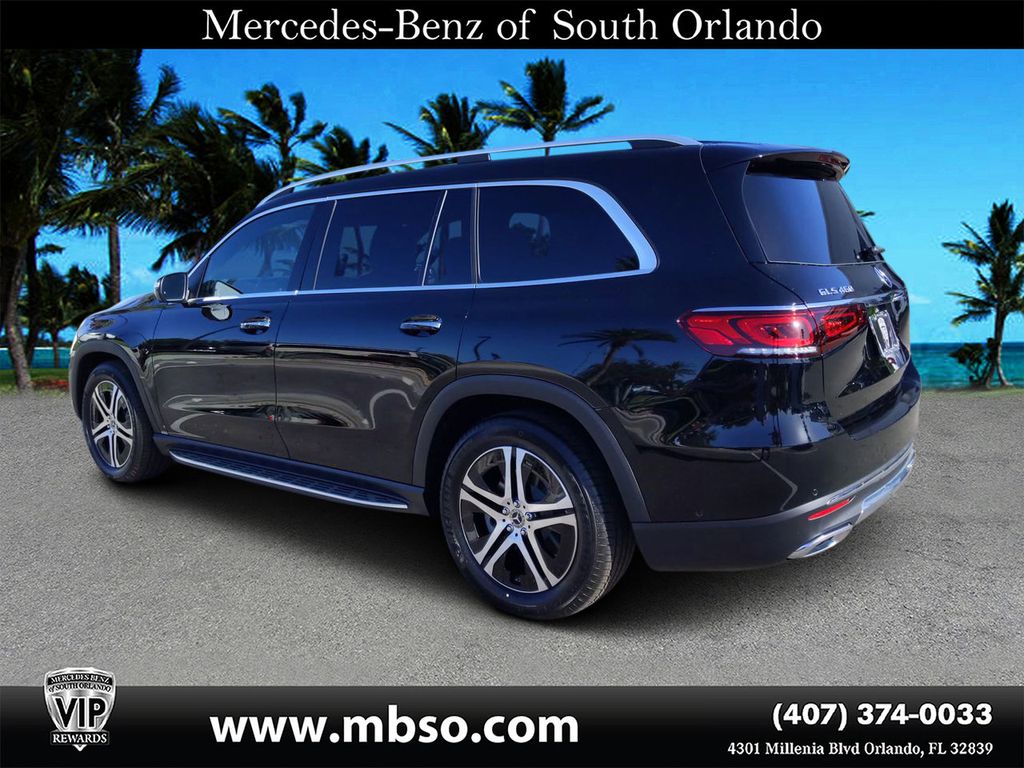 Vehicle image 6 of 24