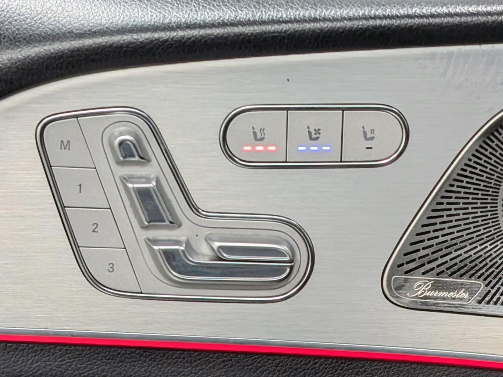 Vehicle image 14 of 44