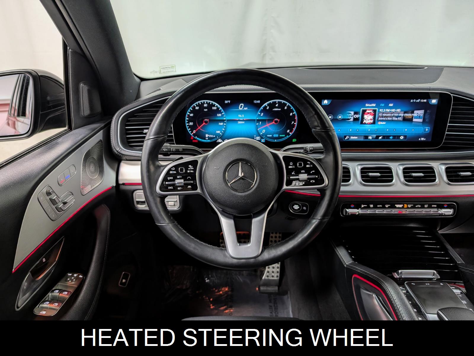 Vehicle image 9 of 44