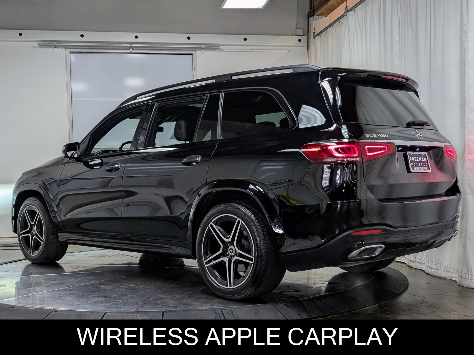 Vehicle image 7 of 44