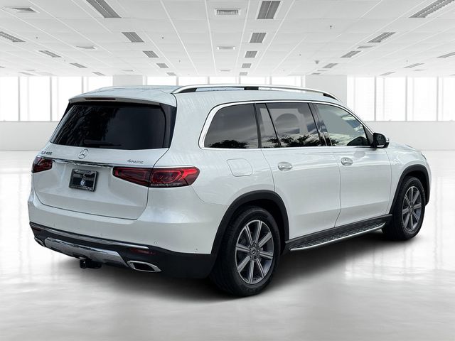 Vehicle image 5 of 32