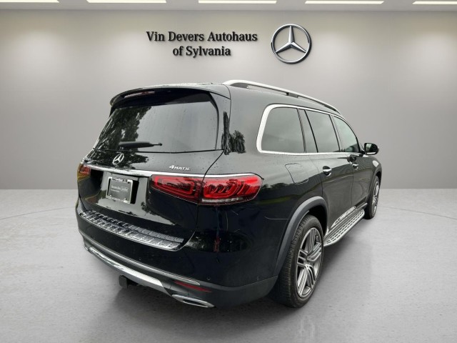 Vehicle image 5 of 34