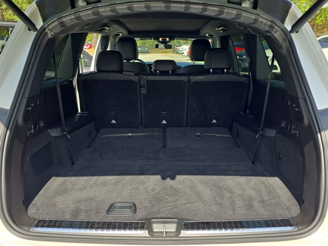 Vehicle image 12 of 36