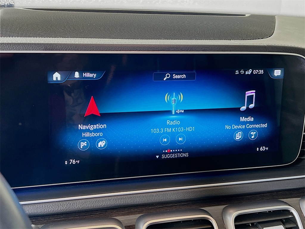 Vehicle image 22 of 37