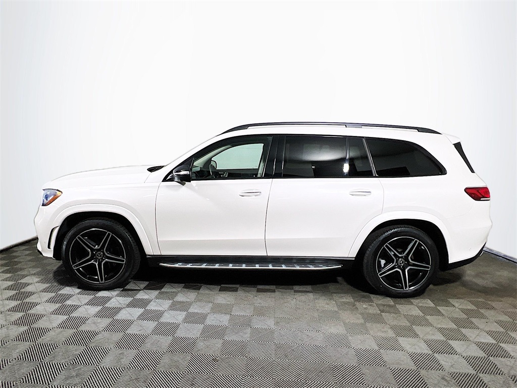 Vehicle image 8 of 37
