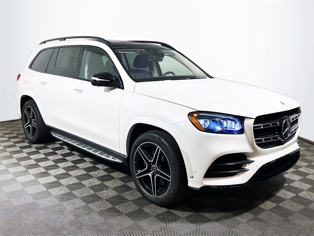 Vehicle image 3 of 37