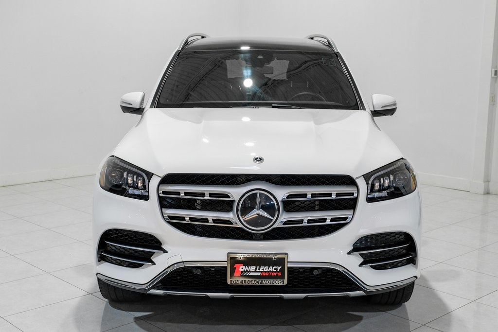 Vehicle image 2 of 54