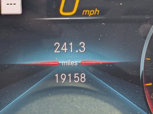 Vehicle image 15 of 29