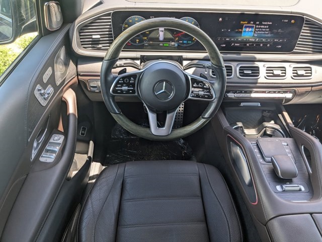 Vehicle image 13 of 29