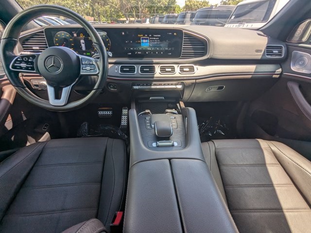 Vehicle image 14 of 29