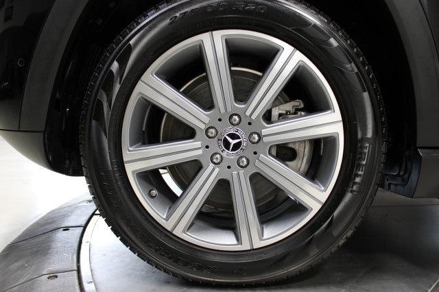 Vehicle image 40 of 59