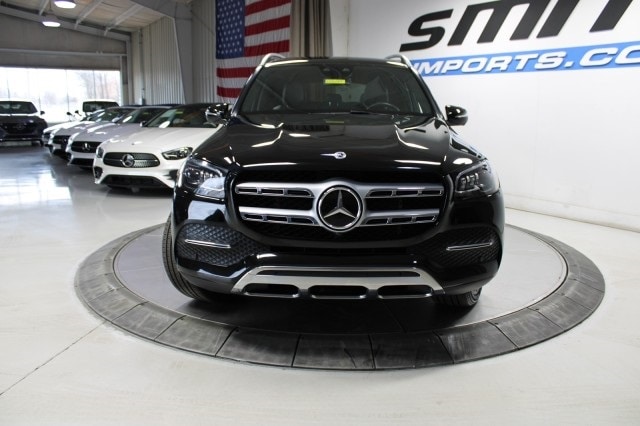 Vehicle image 4 of 59