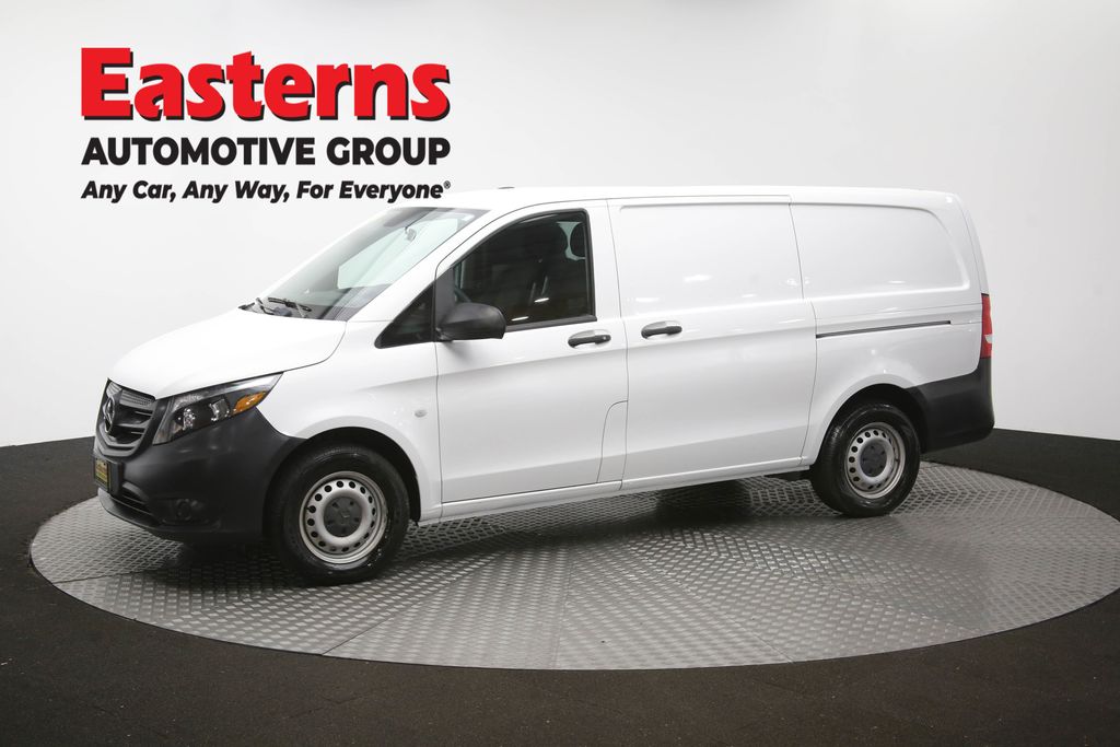2022 Mercedes-Benz Metris Base Image 2 of 61