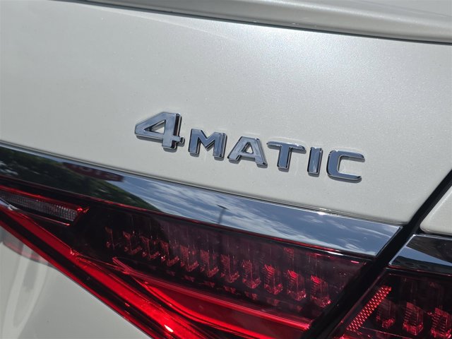 Vehicle image 24 of 28