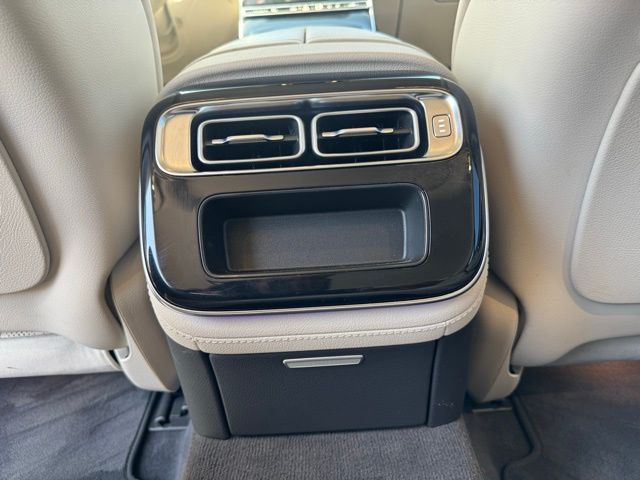 Vehicle image 14 of 14