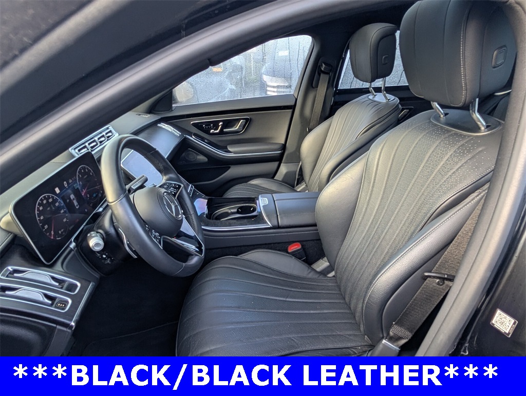 Vehicle image 11 of 24