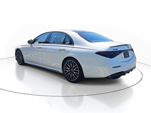 Vehicle image 6 of 30