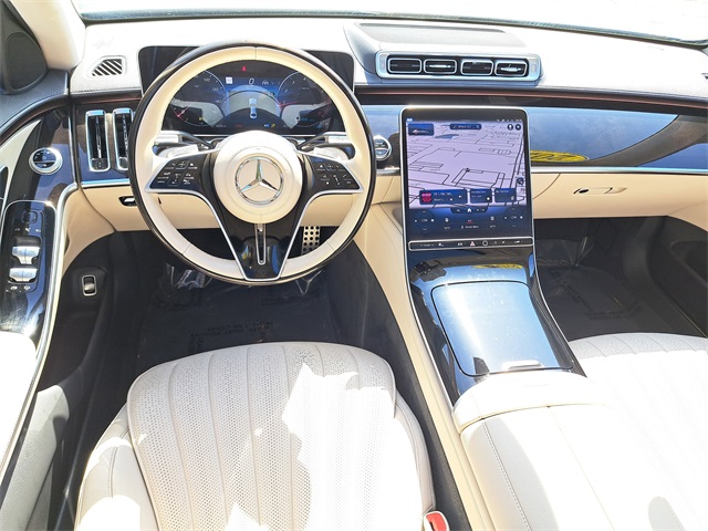 Vehicle image 12 of 30
