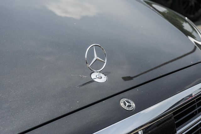 Vehicle image 14 of 46