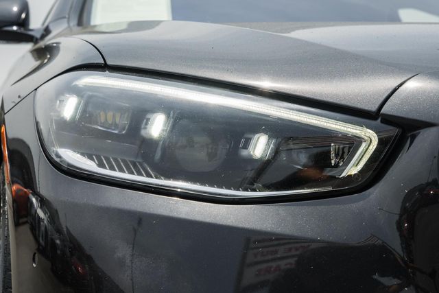 Vehicle image 16 of 46