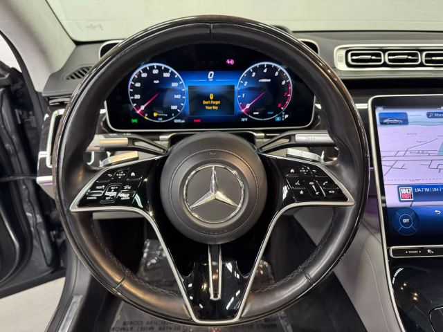 Vehicle image 16 of 38