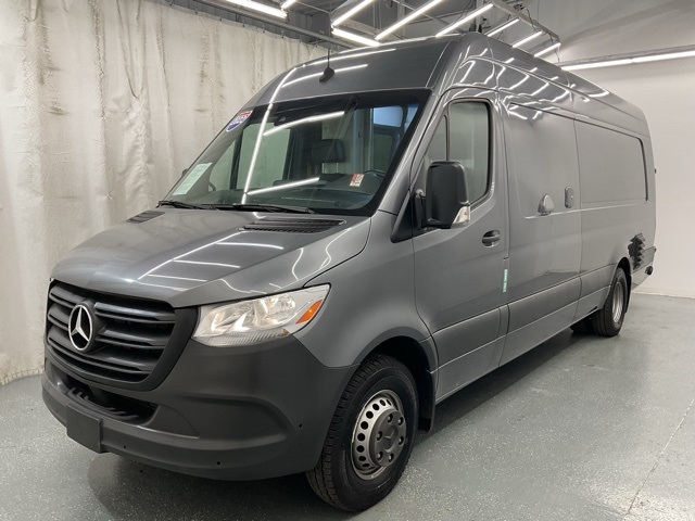 Vehicle image 1 of 42