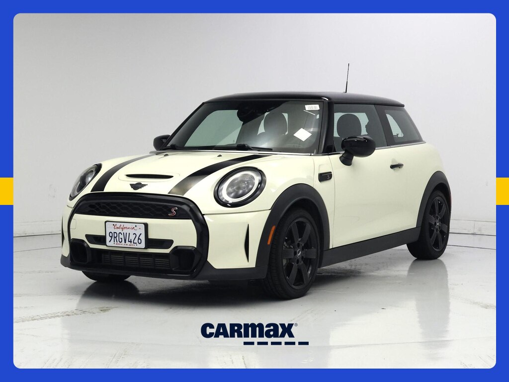2022 MINI Cooper Hardtop S Image 1 of 18