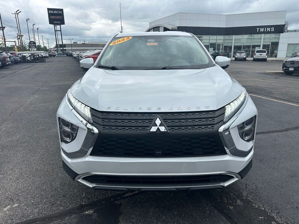 2022 Mitsubishi Eclipse Cross Image 3 of 28