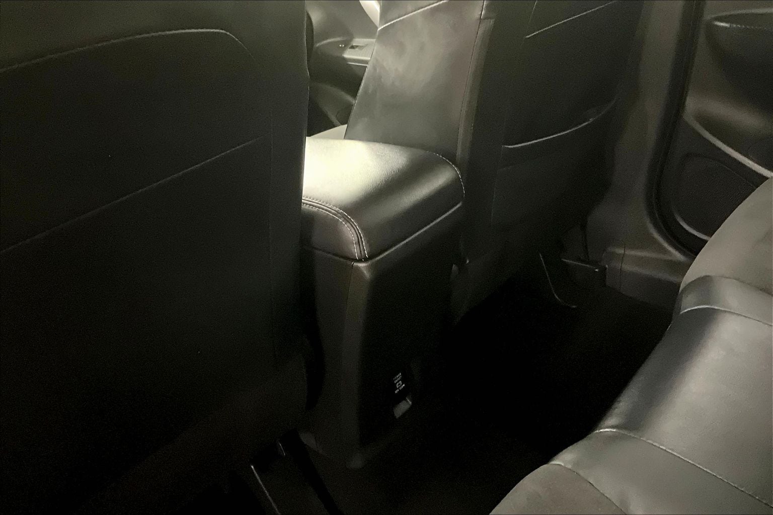 2022 Mitsubishi Eclipse Cross Image 16 of 36