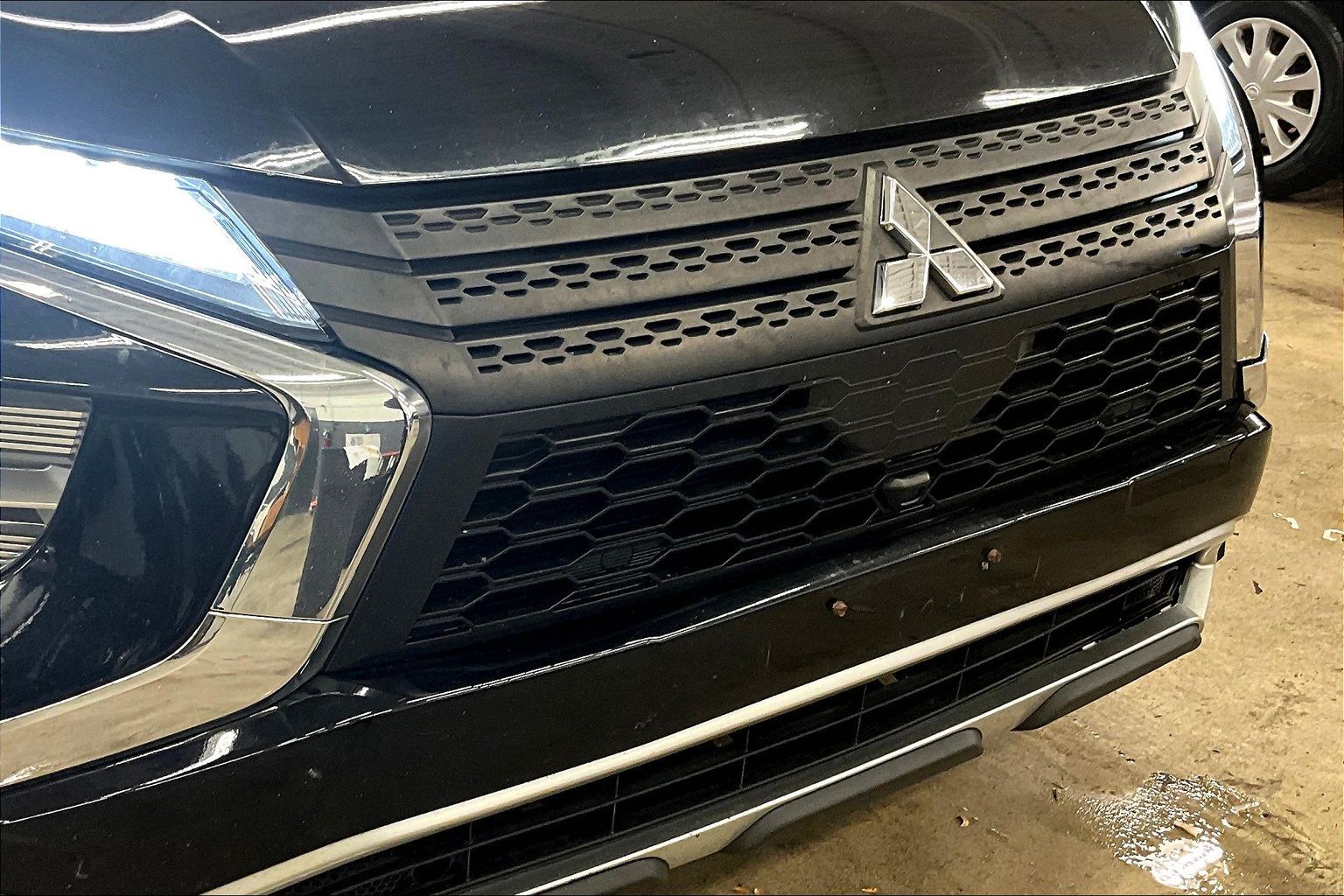 2022 Mitsubishi Eclipse Cross Image 34 of 36