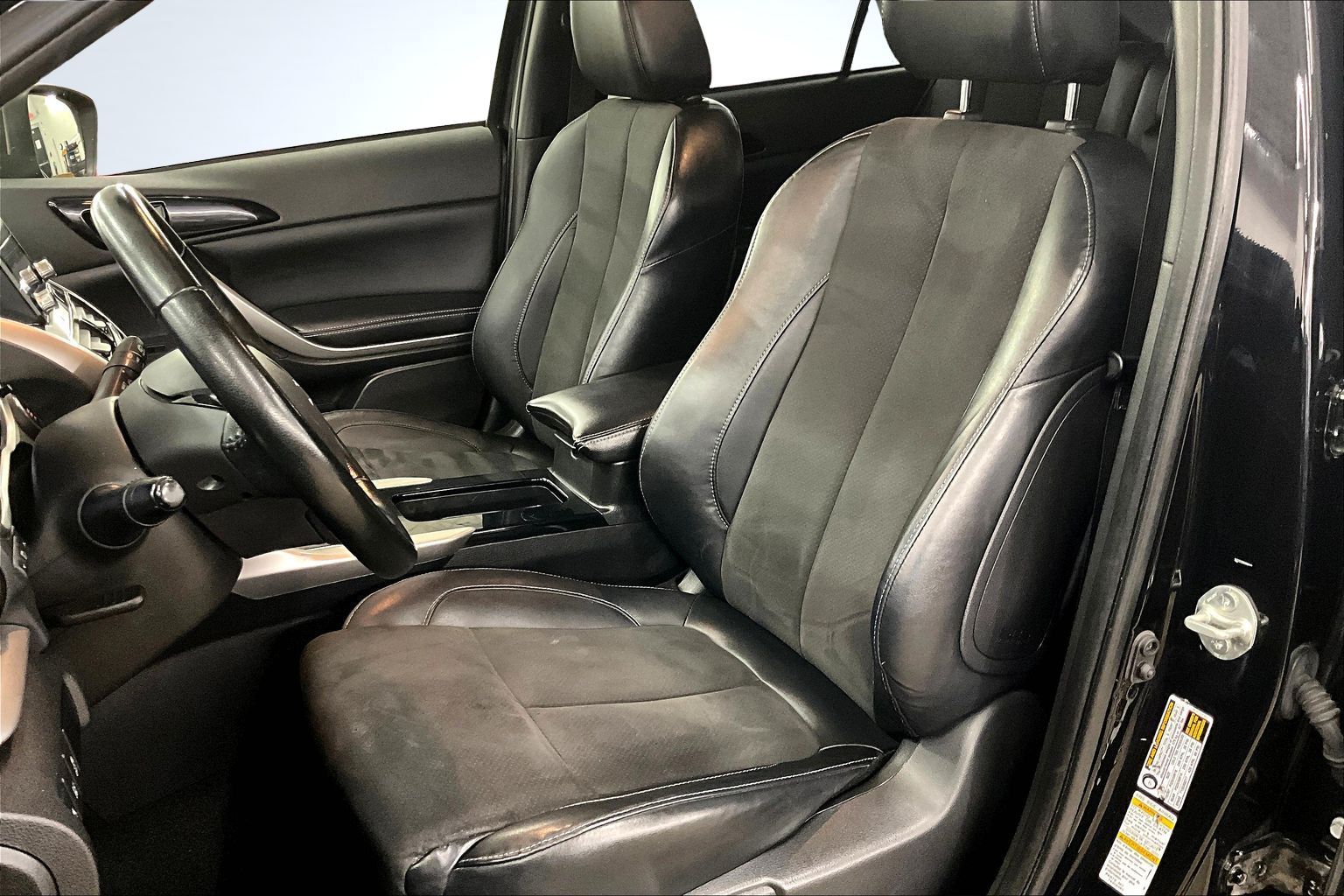 2022 Mitsubishi Eclipse Cross Image 12 of 36